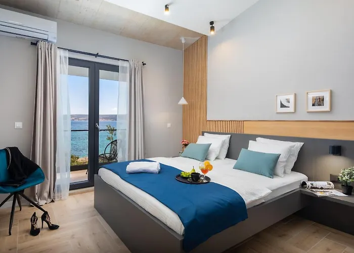 빌라 Beachfront Tota With Pool Kaštela